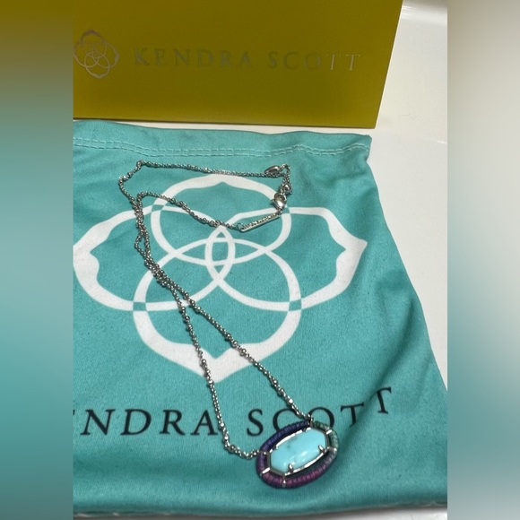 Kendra Scott Silver Necklace Blue-Purplish Pendant! - Picture 1 of 1